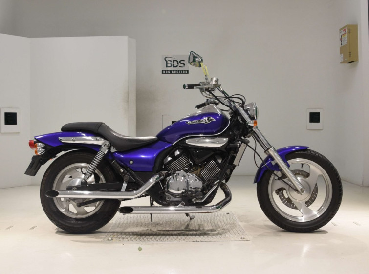 Мотоцикл Kawasaki ELIMINATOR 250V с пробегом 15335 km