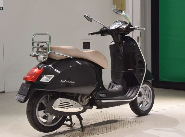 Мотоцикл Vespa GTS250 IE с пробегом 3902 km