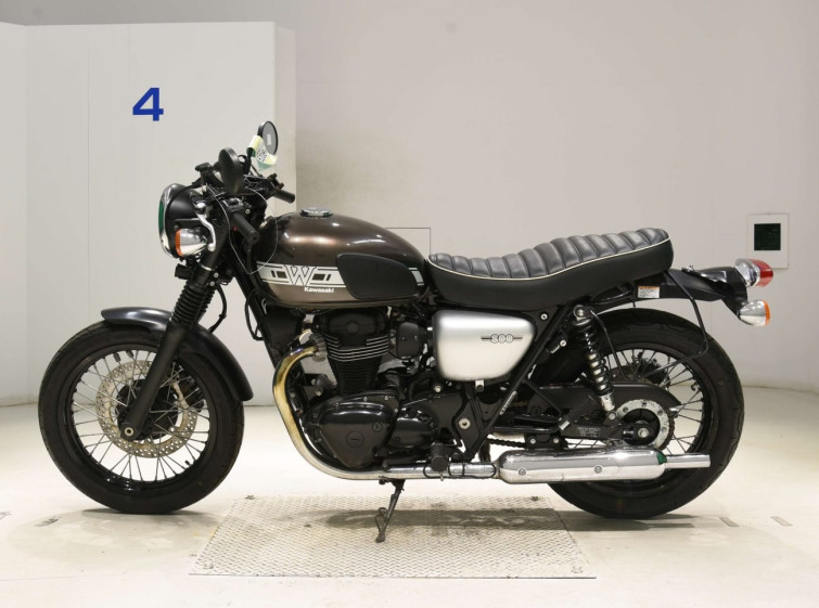 Мотоцикл Kawasaki W800 с пробегом 8299 km