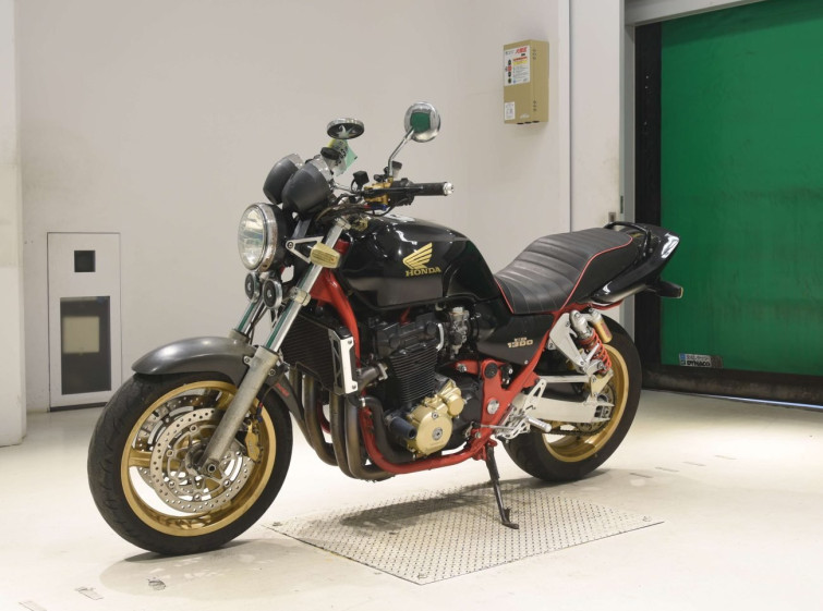 Мотоцикл Honda CB1300SF