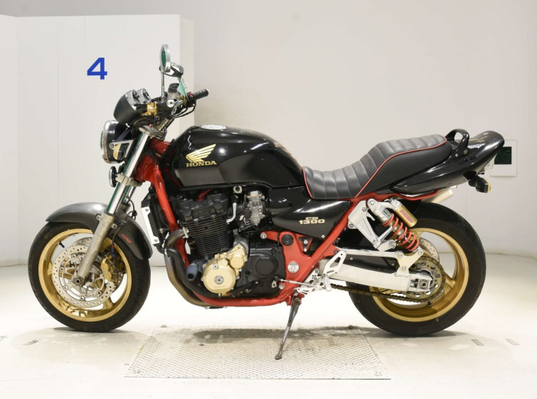 Мотоцикл Honda CB1300SF