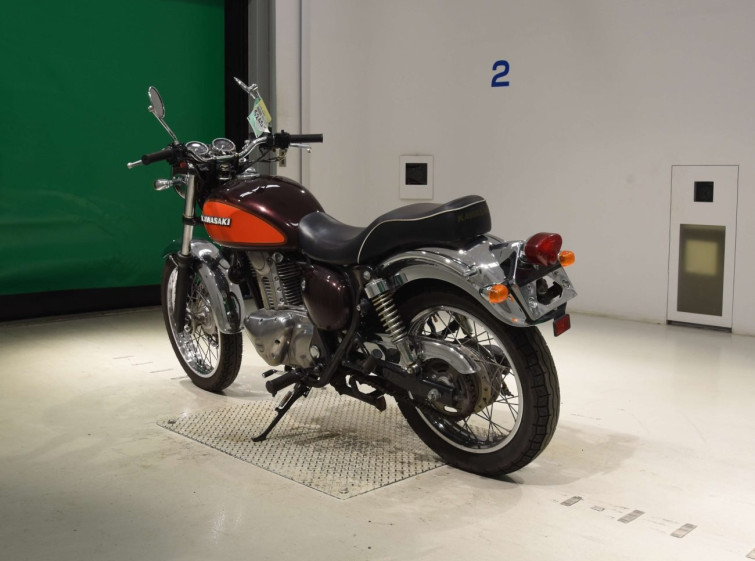 Мотоцикл Kawasaki ESTRELLA