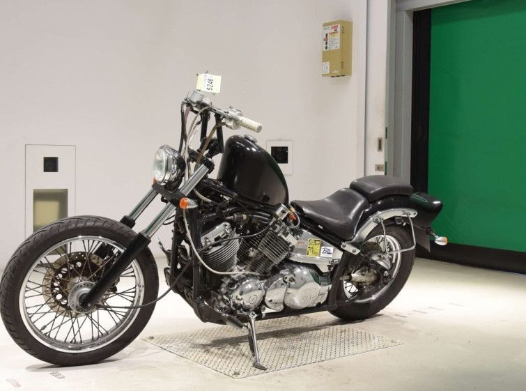 Мотоцикл Yamaha DRAGSTAR XVS400