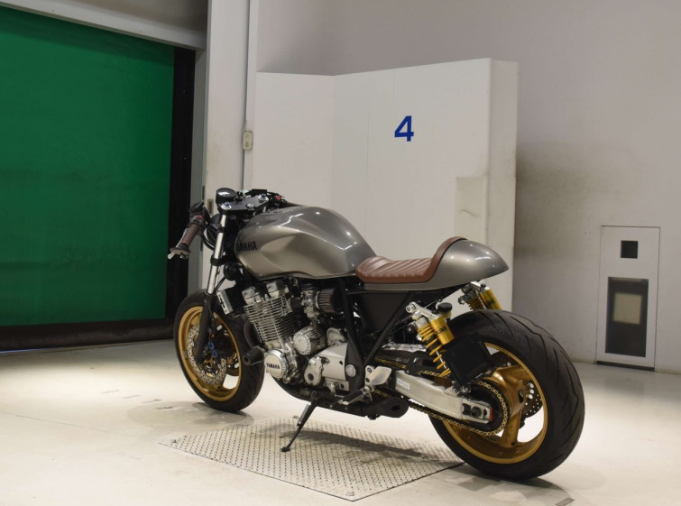 Мотоцикл Yamaha XJR1300 с пробегом 738 km