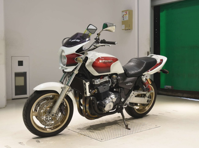 Мотоцикл Honda CB1300SF с пробегом 30608 km