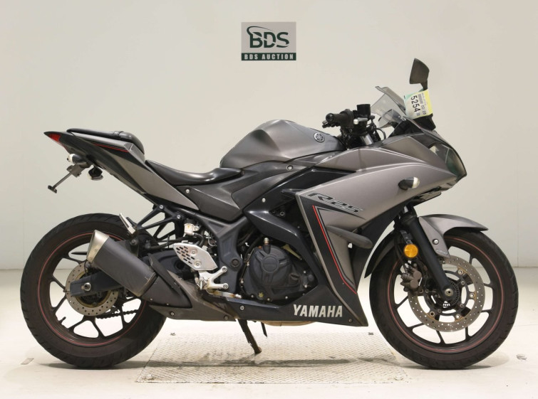 Мотоцикл Yamaha YZF-R25A с пробегом 64805 km