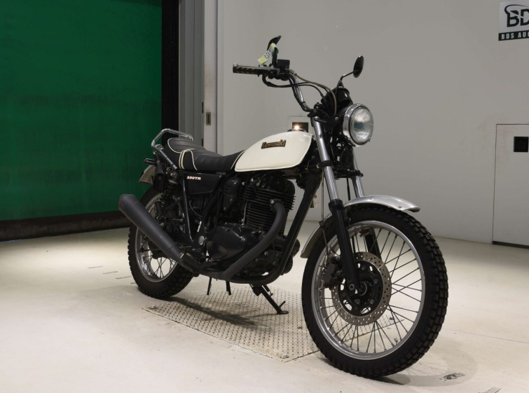 Мотоцикл Kawasaki 250TR