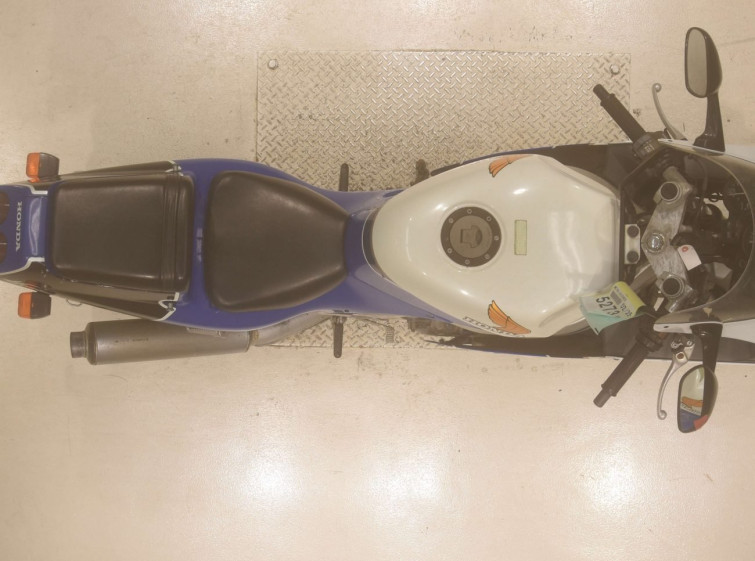 Мотоцикл Honda CBR250R с пробегом 20644 km