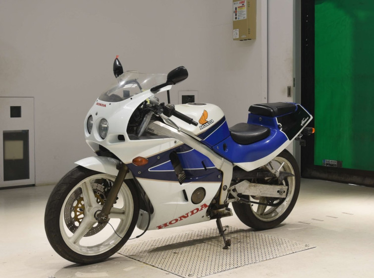 Мотоцикл Honda CBR250R с пробегом 20644 km