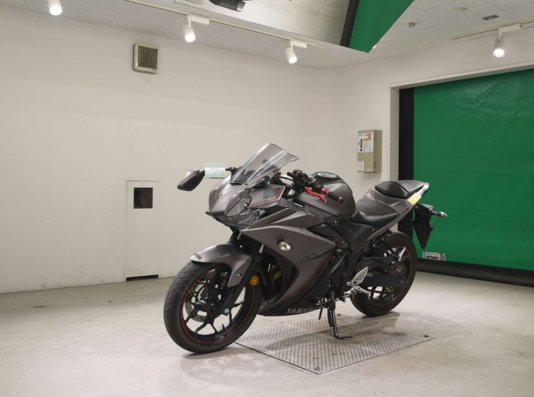 Мотоцикл Yamaha YZF-R25 с пробегом 10695 km