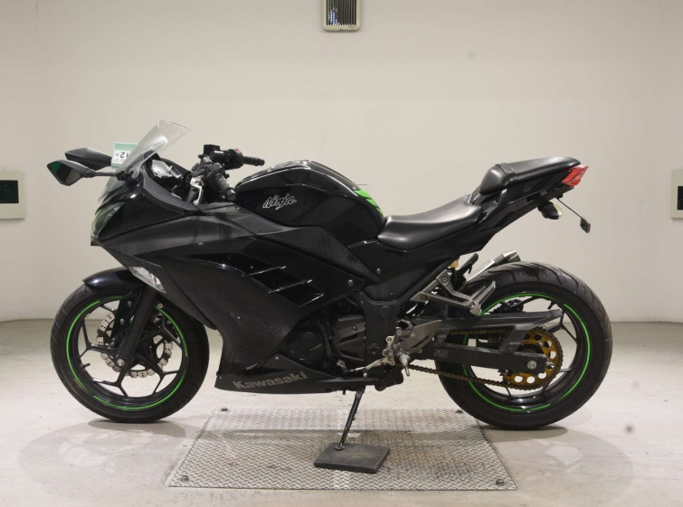 Мотоцикл Kawasaki NINJA250 с пробегом 35467 km