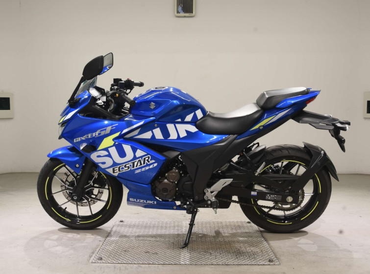 Мотоцикл Suzuki GIXXER250SF с пробегом 5588 km