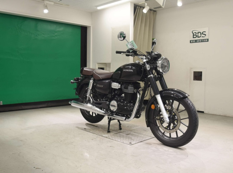Мотоцикл Honda GB350C с пробегом 990 km