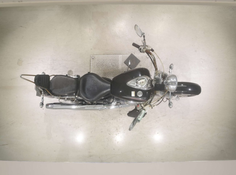 Мотоцикл Yamaha DRAGSTAR XVS400 CLASSIC с пробегом 18182 km