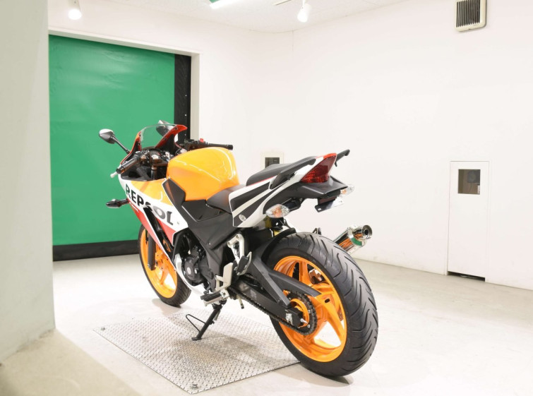 Мотоцикл Honda CBR250RA с пробегом 8709 km
