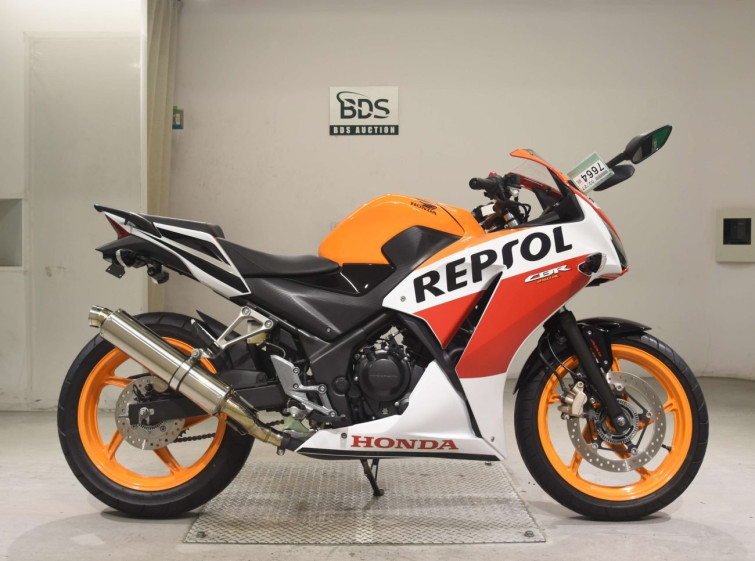 Мотоцикл Honda CBR250RA с пробегом 8709 km