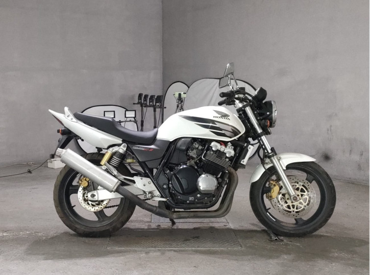 Мотоцикл Honda CB400SFV с пробегом 17340 km
