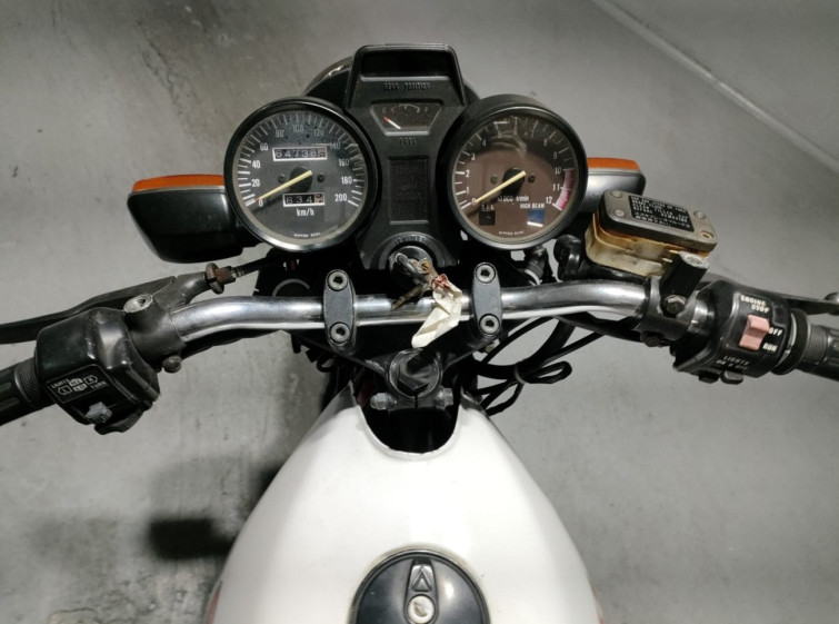 Мотоцикл Suzuki GSX400F с пробегом 64738 km