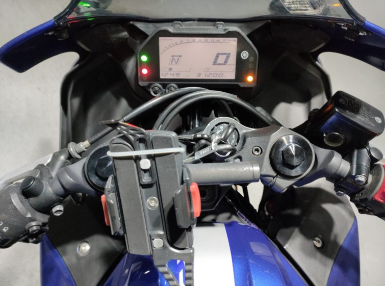 Мотоцикл Yamaha YZF-R25 з пробігом 31200 km