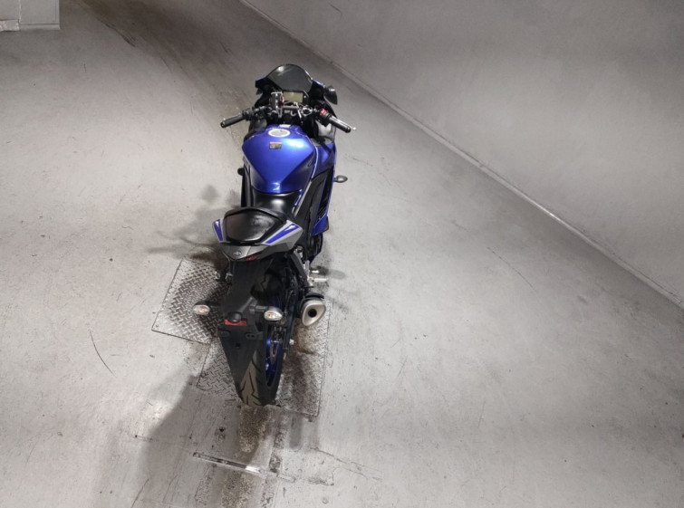 Мотоцикл Yamaha YZF-R25 з пробігом 31200 km