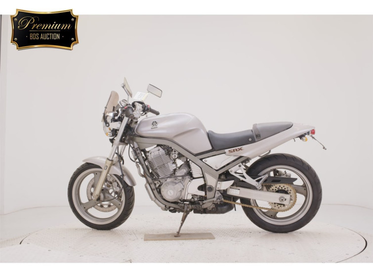 Мотоцикл Yamaha SRX600 с пробегом 26800 km