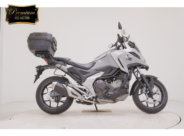 Мотоцикл Honda NC750XD с пробегом 596 km