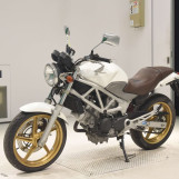Мотоцикл Honda VTR250 с пробегом 4086 km