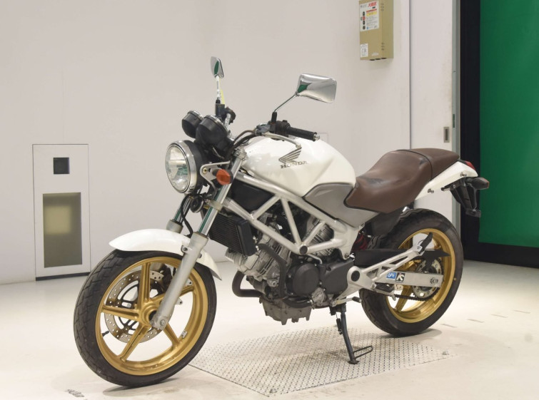 Мотоцикл Honda VTR250 с пробегом 4086 km