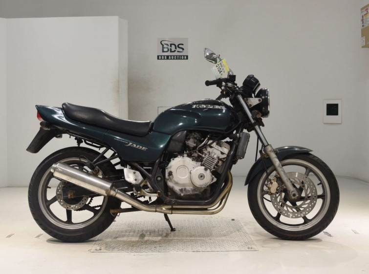 Мотоцикл Honda JADE CB250 с пробегом 27136 km