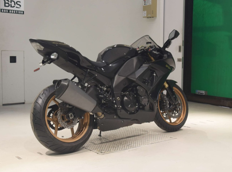 Мотоцикл Kawasaki NINJA ZX-10R с пробегом 38519 km