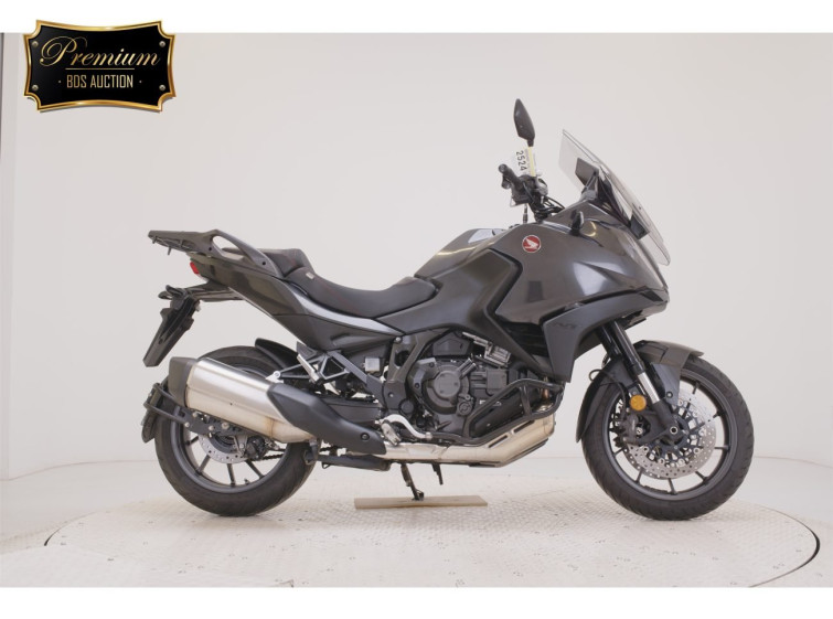 Мотоцикл Honda NT1100 с пробегом 6399 km