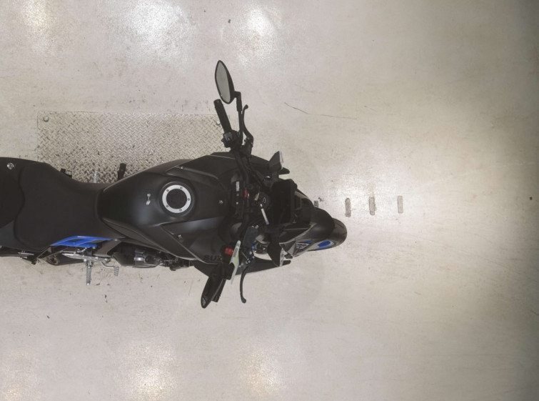 Мотоцикл Suzuki GSX-8S с пробегом 3818 km