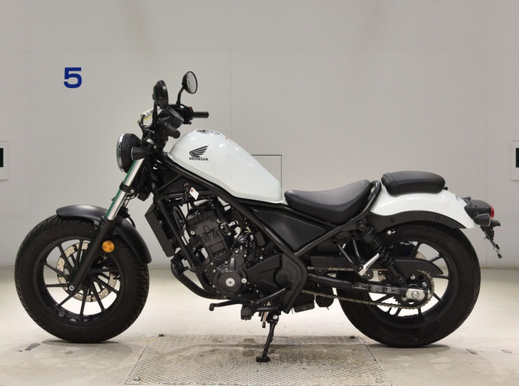 Мотоцикл Honda REBEL CMX250 з пробігом 3689 km