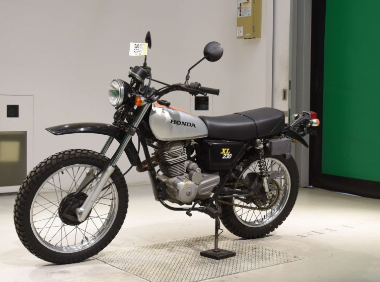 Мотоцикл Honda XL230 з пробігом 24923 km