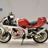 Мотоцикл Suzuki RGV250 з пробігом 23178 km