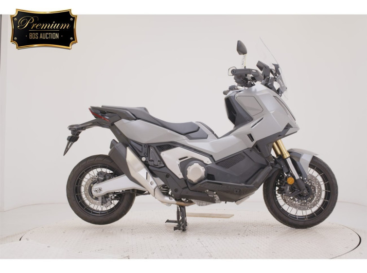 Мотоцикл Honda X-ADV750-2 с пробегом 7951 km