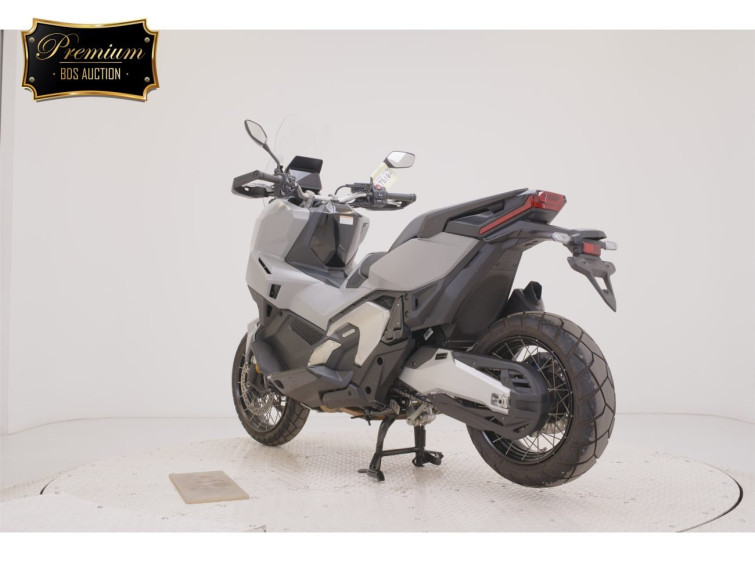 Мотоцикл Honda X-ADV750-2 с пробегом 7951 km