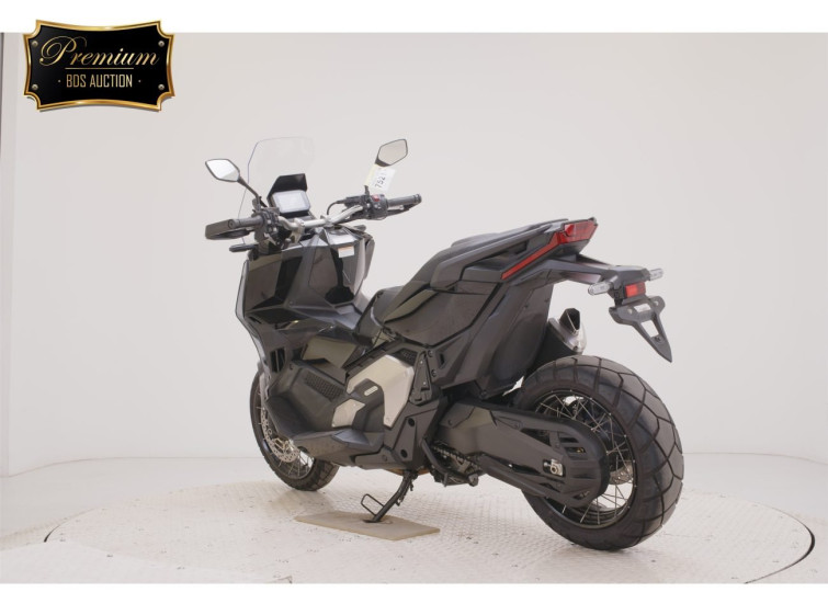 Мотоцикл Honda X-ADV750-2 с пробегом 7377 km