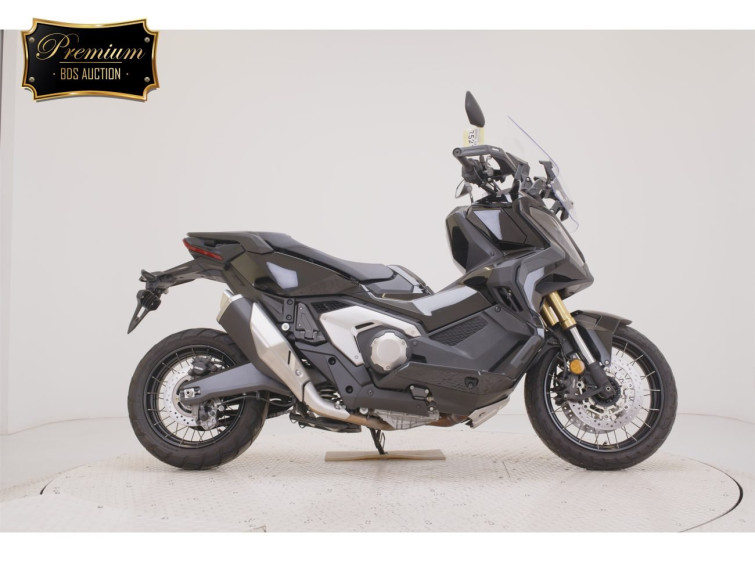 Мотоцикл Honda X-ADV750-2 с пробегом 7377 km