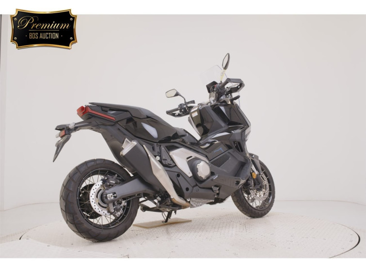 Мотоцикл Honda X-ADV750-2 с пробегом 7377 km