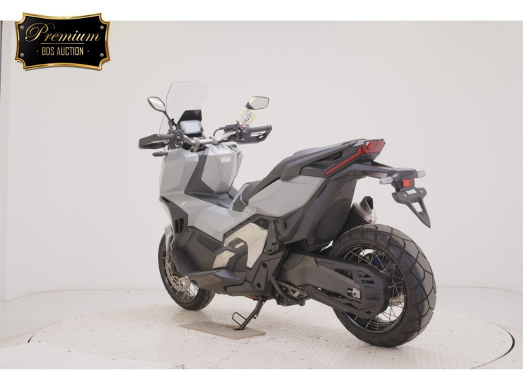 Мотоцикл Honda X-ADV750-2 с пробегом 7458 km