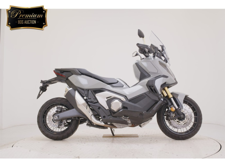 Мотоцикл Honda X-ADV750-2 с пробегом 7458 km