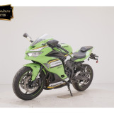 Мотоцикл Kawasaki ZX-4RR с пробегом 1766 km