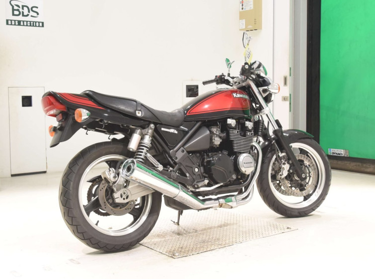 Мотоцикл Kawasaki ZEPHYR400 с пробегом 8331 km
