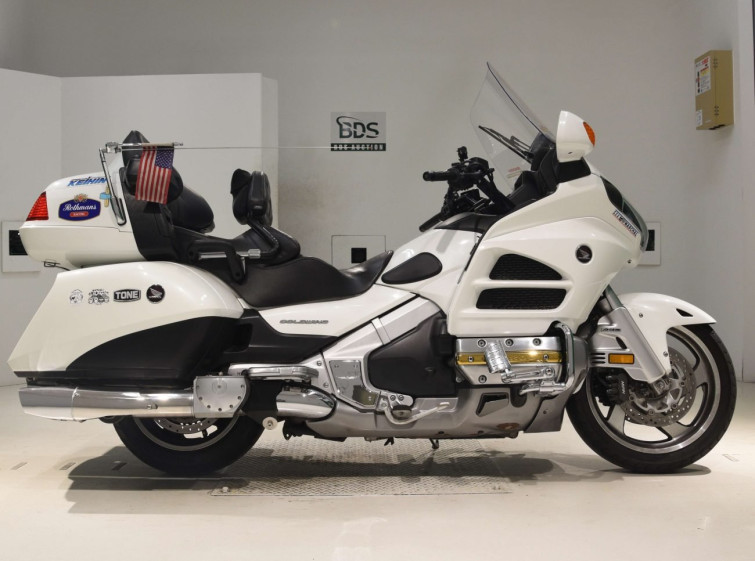 Мотоцикл Honda GL1800 AIRBAG NAVI з пробігом 57820 km