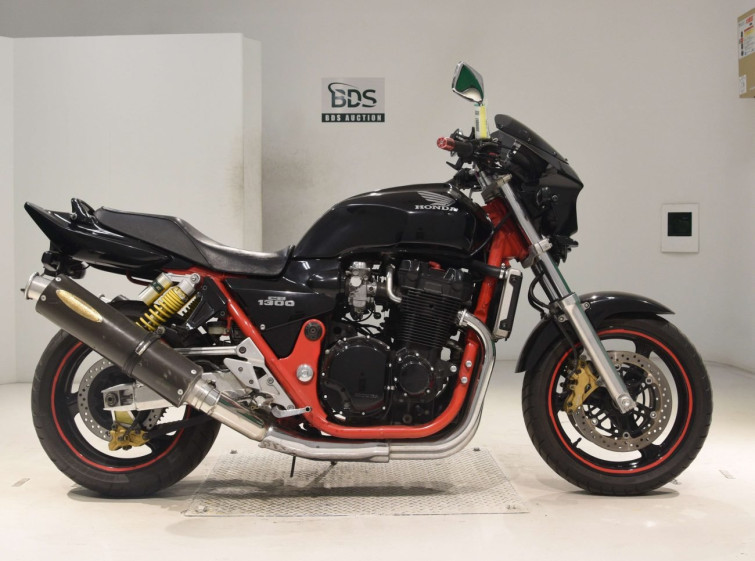 Мотоцикл Honda CB1300SF