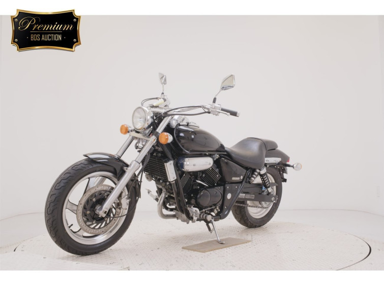 Мотоцикл Honda MAGNA250 с пробегом 5843 km