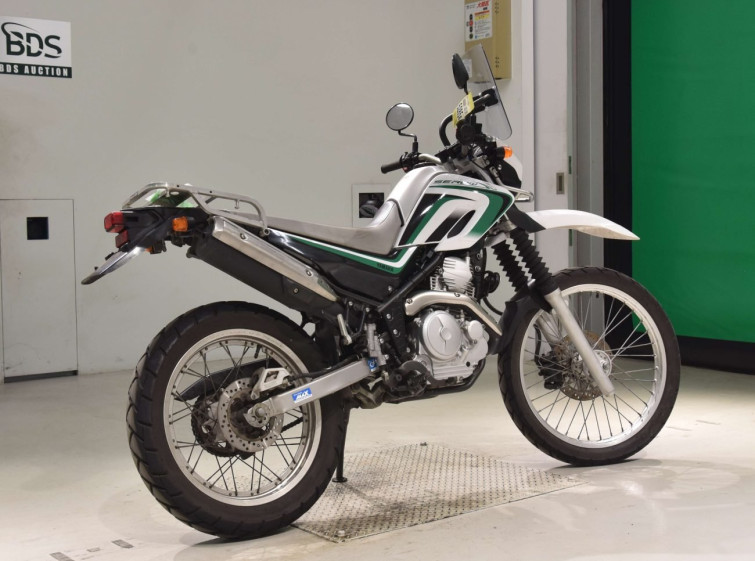 Мотоцикл Yamaha SEROW XT250 с пробегом 15610 km