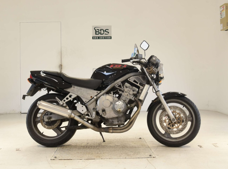 Мотоцикл Honda CB-1 с пробегом 74025 km