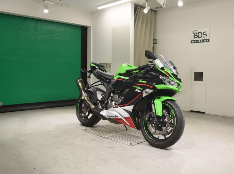 Мотоцикл Kawasaki ZX-6RA KRT з пробігом 5751 km